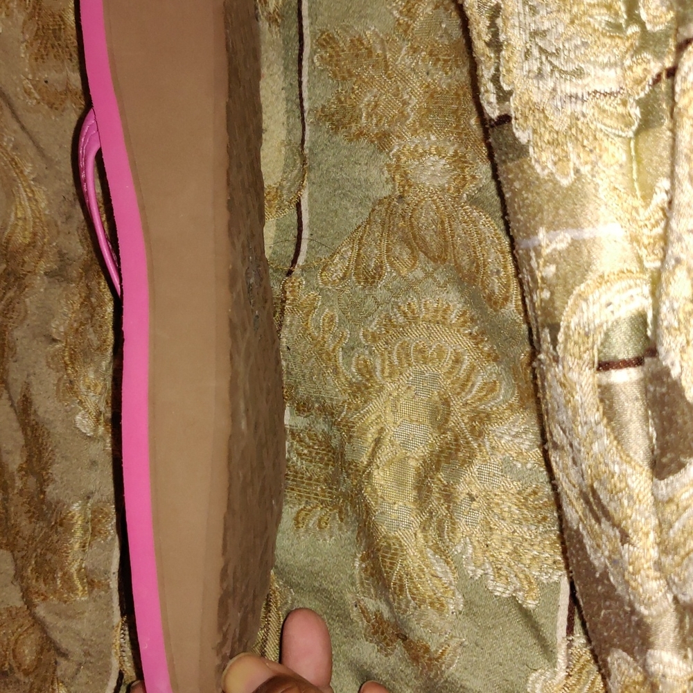 Authentic Ugg Size 11 Sandals - image 4